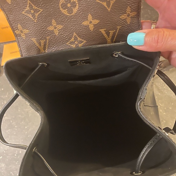 Authentic Louis Vuitton Hot Springs Patient Mini Vernice Leather Backpack - Picture 8 of 11